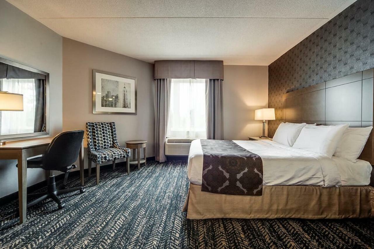 Monte Carlo Inn Brampton Exterior foto